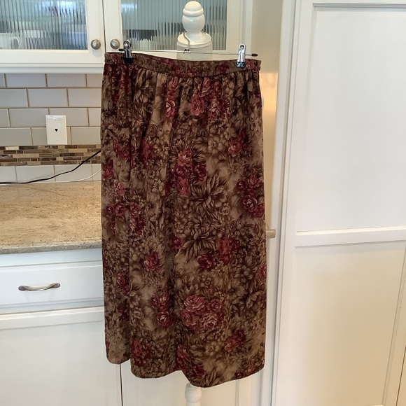 Laura Scott Vintage Midi Skirt Brown Red Floral Size 20W - Picture 3 of 5
